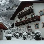 Gasthof Haus Fiegl Oetz