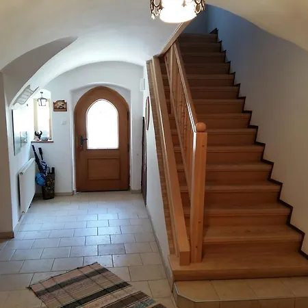 Haus Fiegl Guest house