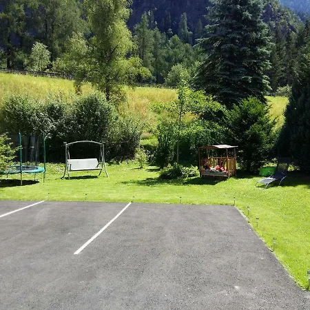 Haus Fiegl 3* Oetz