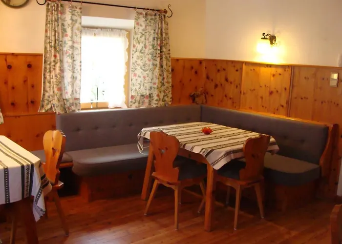 Konukevi Haus Fiegl Oetz